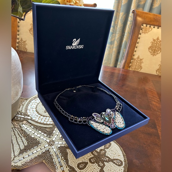 Swarovski parade necklace - Picture 7 of 8